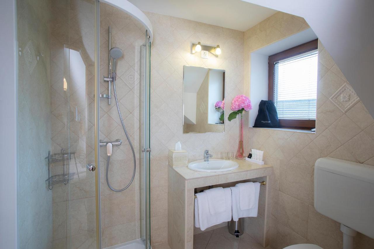 House Klasika - Adults Only Bed & Breakfast 4*