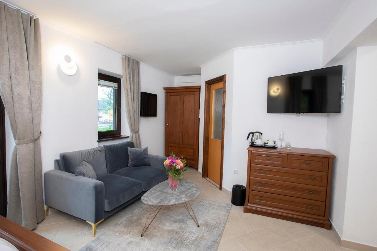 House Klasika - Adults Only Bed & Breakfast 4*