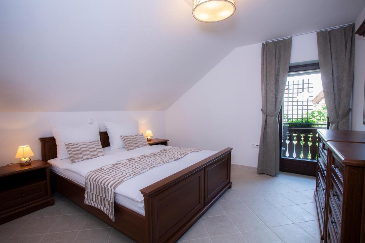 House Klasika - Adults Only